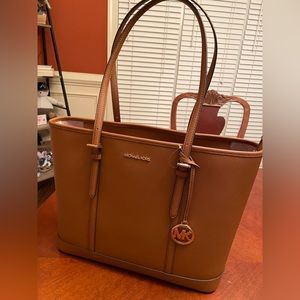 Jet Set Travel Large Saffiano Leather NWT